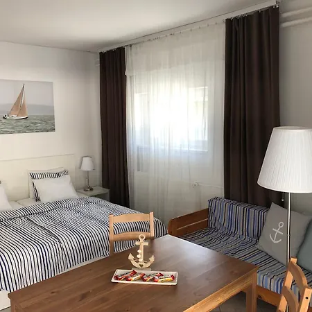 شقة Wave77 Family Balatonfenyves-lake Balaton بالاتونفينيفيس