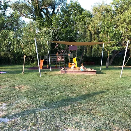 شقة Wave77 Family Balatonfenyves-lake Balaton