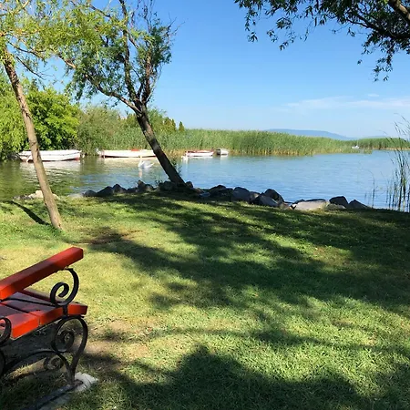 Wave77 Family Balatonfenyves-lake Balaton דירה *