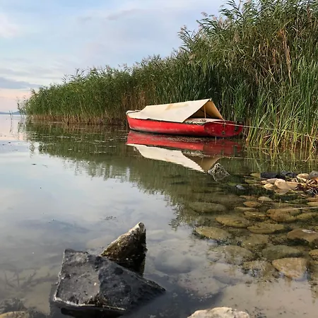 Wave77 Family Balatonfenyves-lake Balaton דירה