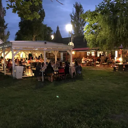 Wave77 Family Balatonfenyves-lake Balaton דירה בלטונפנבש